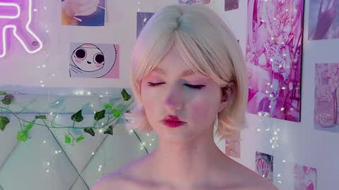 Snapshot of effyevans2 chatting on February 1, 4:24 am - new video where i CUM in BIO online show from February 1, 4:24 am