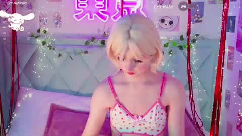 Snapshot of effyevans2 chatting on February 11, 7:12 am - new video where i CUM in BIO online show from February 11, 7:12 am