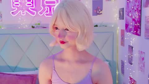 Snapshot of effyevans2 chatting on February 27, 4:09 am - new video where i CUM in BIO online show from February 27, 4:09 am