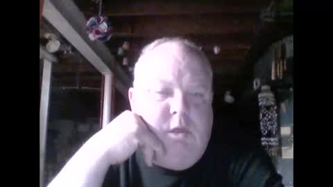 efriff online show from April 23, 10:03 am