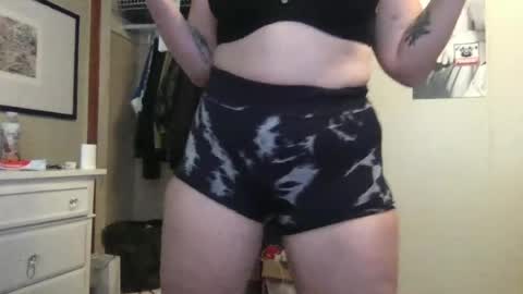 eggnog_and_booty online show from June 30, 7:04 pm