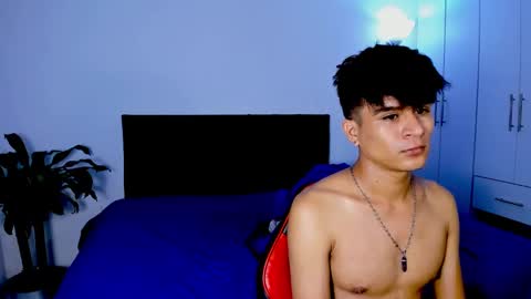 eiden_allenx1 online show from December 6, 3:44 pm