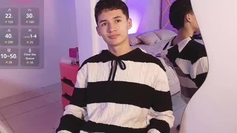 Snapshot of eiden_blake chatting on February 18, 4:52 am Eiden Blake online show from February 18, 4:52 am