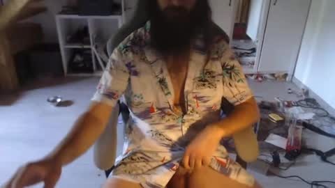 eighthundredeightyeight online show from July 17, 9:38 am