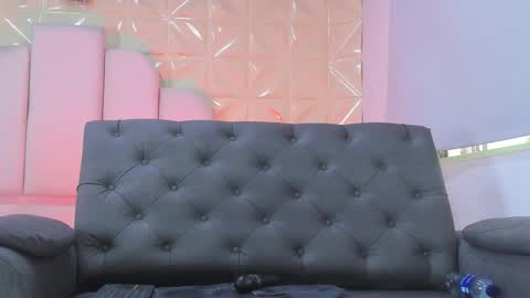 Snapshot of eileenestrada chatting on February 20, 5:40 pm Eileen from your heart online show from February 20, 5:40 pm