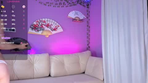 eilinwood online show from March 25, 2:23 pm