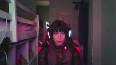 Snapshot of eimii18 chatting on March 31, 12:23 am Eimi online show from March 31, 12:23 am