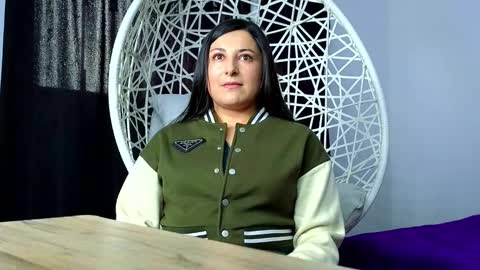 eimy__cute online show from November 6, 7:04 pm