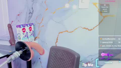 Eimy online show from January 13, 8:14 pm