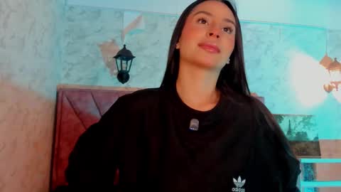 Snapshot of eimy_rose1 chatting on March 3, 10:54 am Eimy rose online show from March 3, 10:54 am