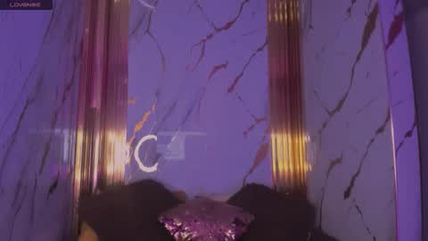 eimy online show from February 14, 12:24 pm