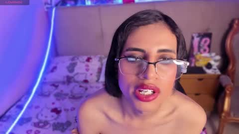 Snapshot of eimyflorian chatting on September 18, 11:45 am Eimyflorian online show from September 18, 11:45 am