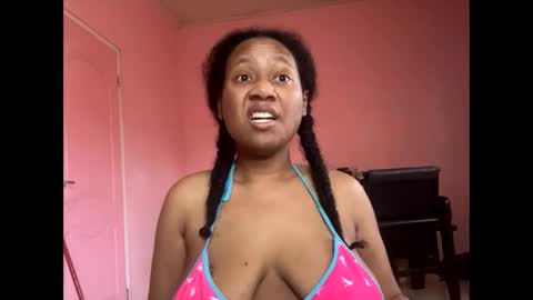 Eirondra Valeen online show from March 14, 10:42 am