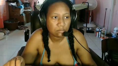 Eirondra Valeen online show from March 18, 1:14 pm