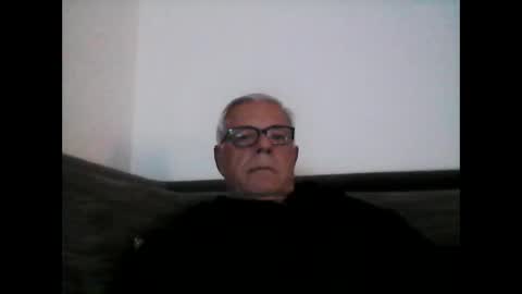 Snapshot of eisbaer1957 chatting on April 4, 6:16 pm eisbaer1957 online show from April 4, 6:16 pm