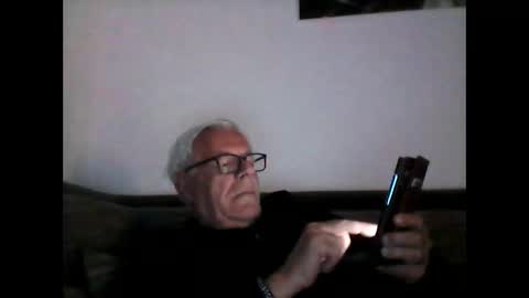 Snapshot of eisbaer1957 chatting on May 2, 6:35 pm eisbaer1957 online show from May 2, 6:35 pm