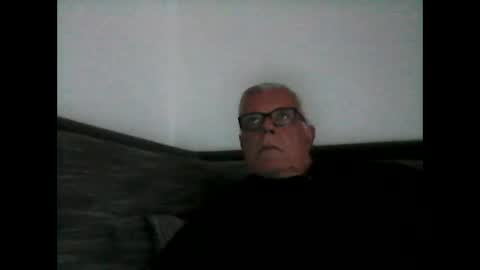 Snapshot of eisbaer1957 chatting on May 8, 6:46 pm eisbaer1957 online show from May 8, 6:46 pm