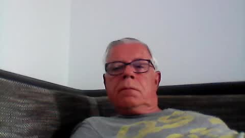 Snapshot of eisbaer1957 chatting on July 12, 7:54 am eisbaer1957 online show from July 12, 7:54 am