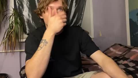 Eitan online show from October 13, 3:01 pm