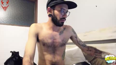 Snapshot of eithan_rune chatting on January 7, 3:31 am eithan_rune online show from January 7, 3:31 am