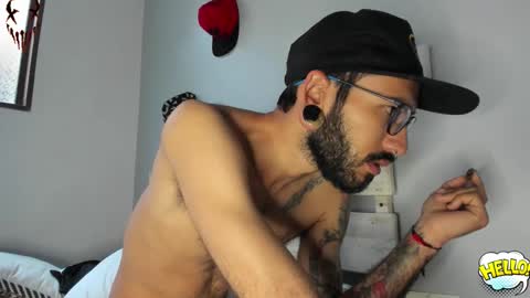 Snapshot of eithan_rune chatting on January 11, 12:32 pm eithan_rune online show from January 11, 12:32 pm