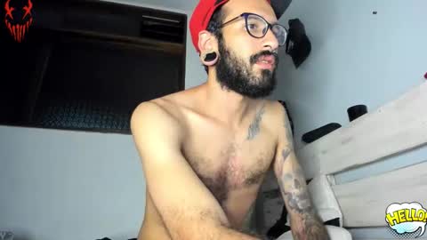 Snapshot of eithan_rune chatting on February 5, 12:59 am eithan_rune online show from February 5, 12:59 am