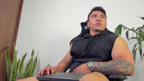 EITHAN CONOR online show from September 24, 3:10 am