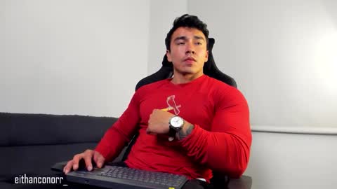 EITHAN CONOR online show from November 8, 10:52 pm