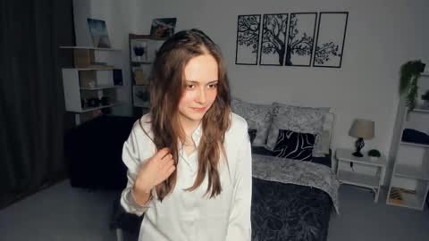 Elis 3 online show from December 22, 6:26 pm