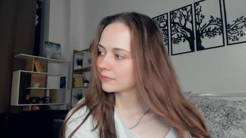 Elis 3 online show from January 2, 9:18 pm