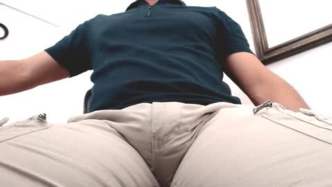 Snapshot of el_mas_turbado chatting on March 7, 8:17 pm el_mas_turbado online show from March 7, 8:17 pm