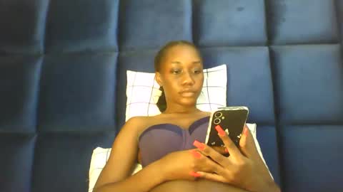 petite online show from February 18, 9:11 pm