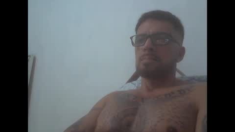 el_principe_veryhot online show from February 25, 4:33 am