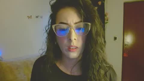 ela_3611 online show from May 16, 7:34 pm