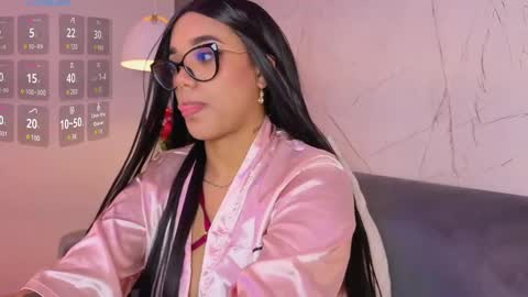   online show from March 8, 4:17 pm