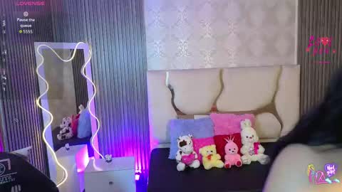 ela_tay1 online show from May 16, 7:23 pm