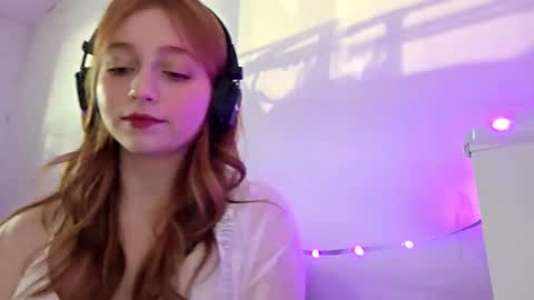 Maya online show from October 17, 1:46 pm
