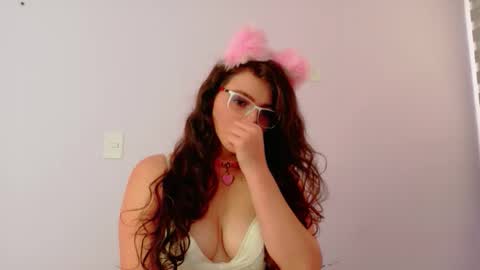 Snapshot of elagance0906 chatting on October 23, 3:22 pm elagance0906 online show from October 23, 3:22 pm