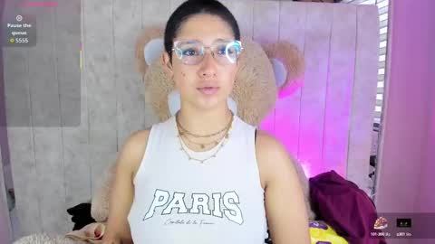 Snapshot of elaine87_ chatting on September 30, 9:31 pm elaine87_ online show from September 30, 9:31 pm