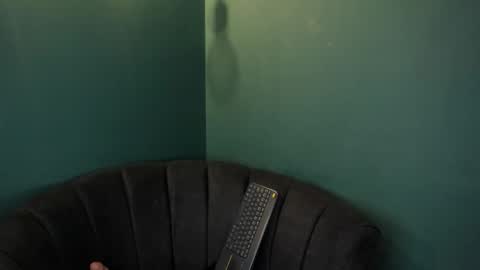 Snapshot of elaine87_ chatting on October 20, 9:10 am elaine87_ online show from October 20, 9:10 am