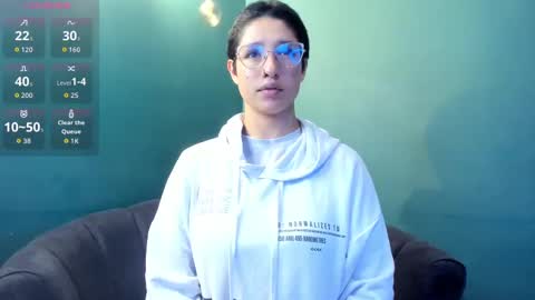 Snapshot of elaine87_ chatting on November 4, 12:43 am elaine87_ online show from November 4, 12:43 am