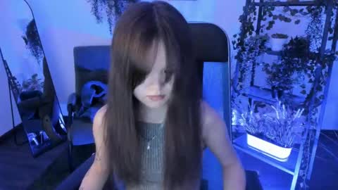 Your sweet girl online show from May 3, 7:20 pm