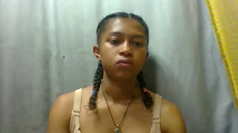 Snapshot of elaliealdy chatting on September 24, 5:33 am elaliealdy online show from September 24, 5:33 am