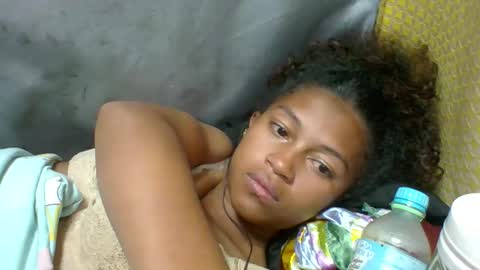 Snapshot of elaliealdy chatting on October 14, 6:42 pm elaliealdy online show from October 14, 6:42 pm