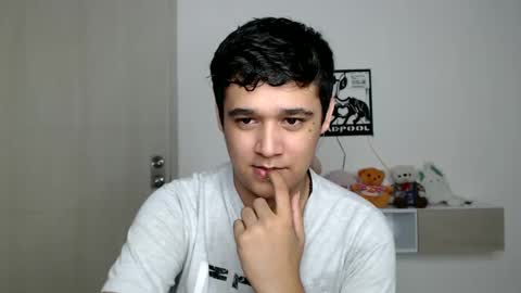 Snapshot of elandor__79876 chatting on October 27, 6:50 am elandor online show from October 27, 6:50 am