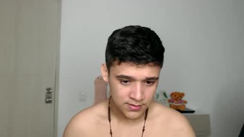 Snapshot of elandor__79876 chatting on November 17, 5:35 am elandor online show from November 17, 5:35 am