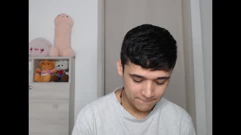 Snapshot of elandor__79876 chatting on December 1, 1:05 pm elandor online show from December 1, 1:05 pm