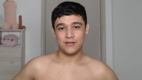 Snapshot of elandor__79876 chatting on December 15, 11:53 pm elandor online show from December 15, 11:53 pm