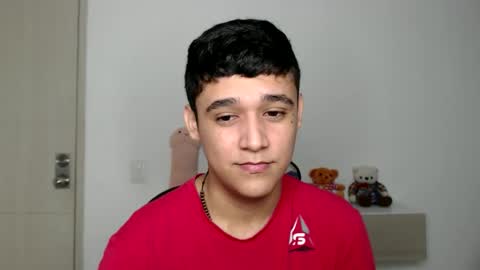 Snapshot of elandor__79876 chatting on January 17, 6:40 am elandor online show from January 17, 6:40 am