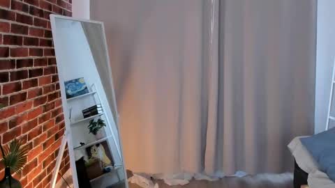 ELA 3 online show from February 15, 9:27 am